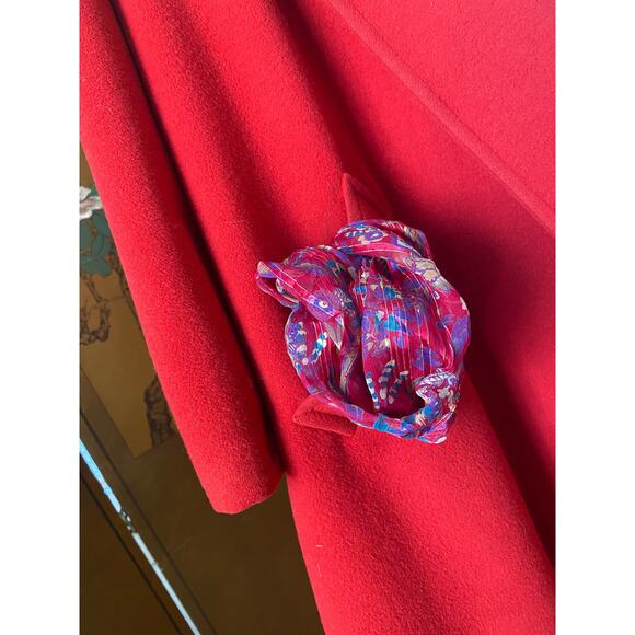 Vintage slim scarf in red muslin with floral pattern and gold threads - Picture 5 of 5